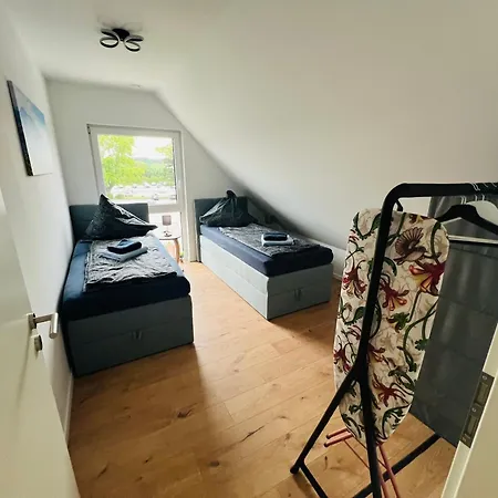 6 L 12 Beds L 12 L Parking L Wifi * Lippstadt